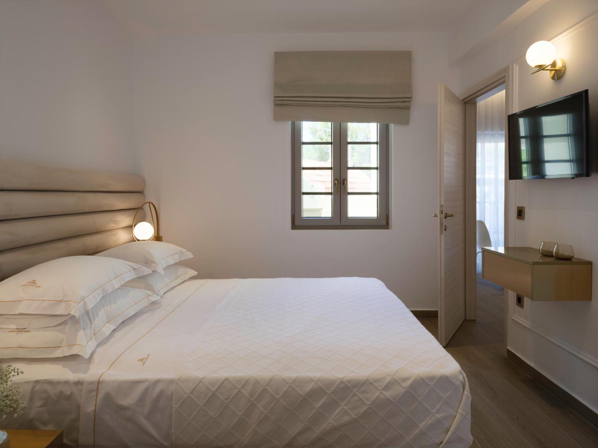 Golden Luxury Suites Bali  Ngoại thất bức ảnh